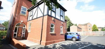 2 bedroom ground floor flat