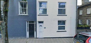 Maisonette to rent in High Street, Bala LL23