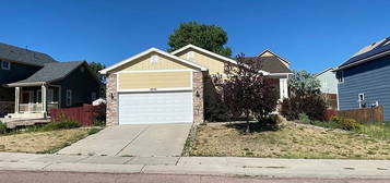 7839 Creekfront Dr, Fountain, CO 80817