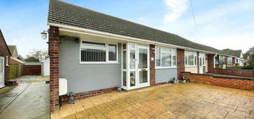 2 bedroom semi-detached bungalow for sale