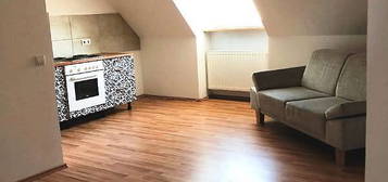 Schöne Wohnung mit zwei Schlafzimmer / 70m²