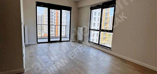 SURYAPI 3+1 131m² Bahçe Kat**Sinan Efendi Gayrimenkul**