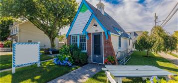 101 Lido Blvd, Point Lookout, NY 11569
