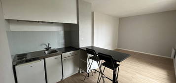 Studio  à louer, 1 pièce, 24 m², Étage 1/0