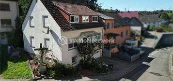 Einfamilienhaus mit Wintergarten und sonnigem Garten in Ohmbach