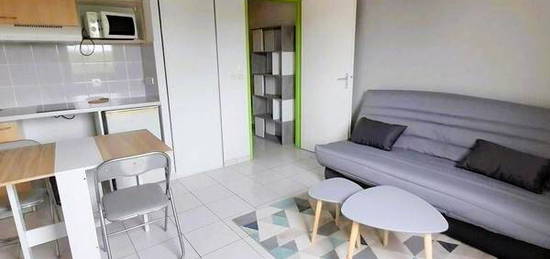 Studio meublé  à louer, 1 pièce, 22 m²