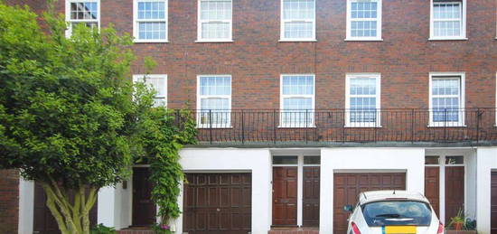 Property to rent in Broom Park, Teddington TW11