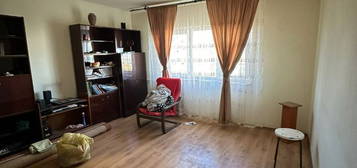 Apartament 3 camere - Colentina