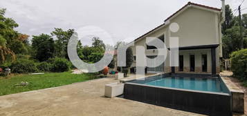 Maison à vendre, 5 pièces, 3 chambres, 130 m²