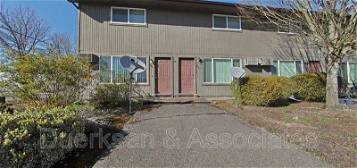 945 22nd Ave  SW, Albany, OR 97321