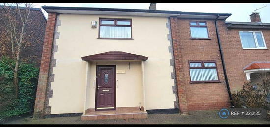 4 bedroom semi-detached house