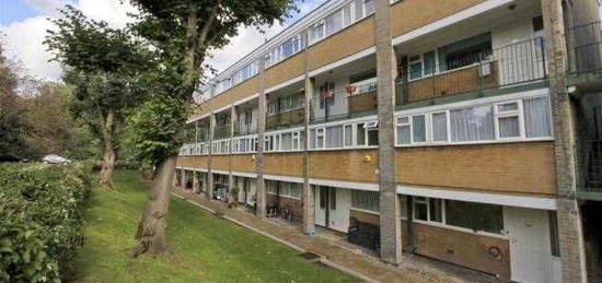 2 bed flat to rent