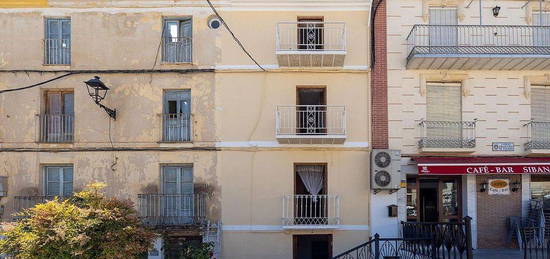 Casa adosada en Alhama de Granada