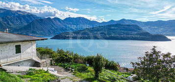 Terratetto unifamiliare via Calchere, Tavernola Bergamasca