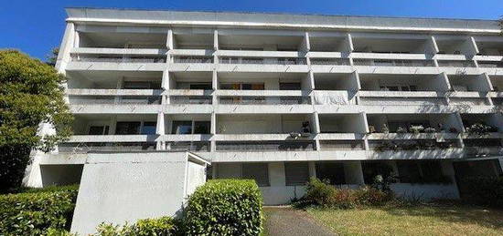 A VENDRE T4 -Résidence CHATEAU  RABA à TALENCE