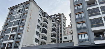 BAHÇELİEVLER MAH. AKBAL SİTESİ 130 M2 SATILIK 3+1 DAİRE