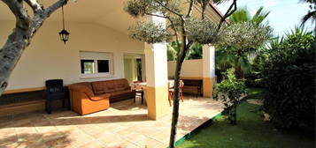 Casa o chalet en venta en Club Mont-roig, Poble