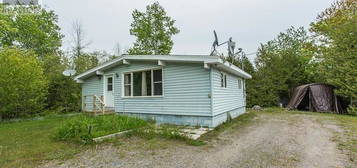 14 Bennet ST, Bruce Mines,