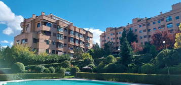 Piso en venta en Ronda Manuel Granero, Conde Orgaz - Piovera