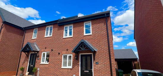 2 bedroom semi-detached house