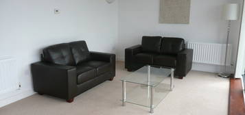 2 bed flat to rent