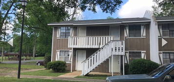 1901 41st Avenue Apartments, 1901 41st Ave #1, Meridian, MS 39307