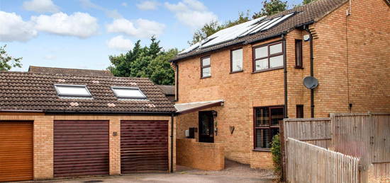 Property for sale in Hetton Close, Heelands, Milton Keynes MK13