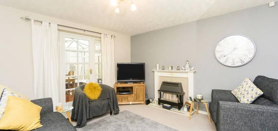 2 bedroom terraced house