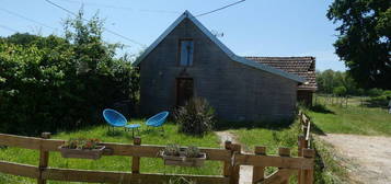 Maisonnette à la campagne