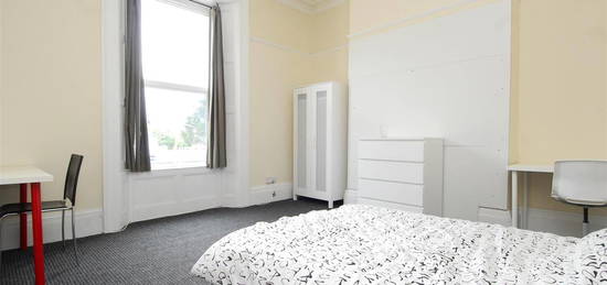 Property to rent in North Road East, Plymouth PL4