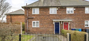 3 bedroom semi-detached house to rent