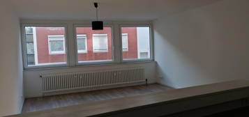 1-Zimmer-Wohnung mit neuer Einbauküche, Hameln, Innenstadt