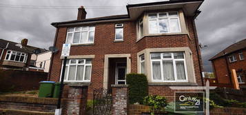 3 bed flat to rent