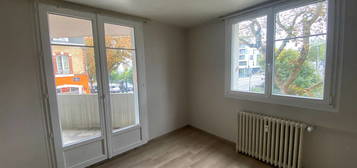 Exclusivité - Appt Type 2 - centre - Balcon