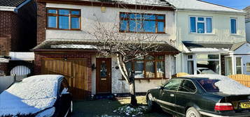 4 bed semi-detached house for sale