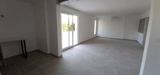 Location appartement 4 pièces 119 m²