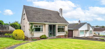 4 bed detached house for sale