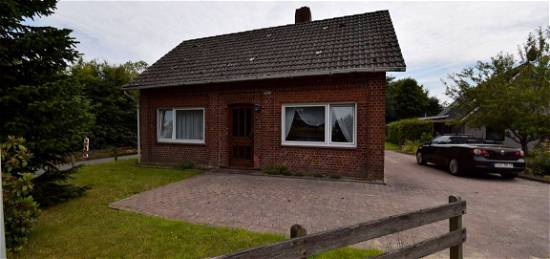Der Traum vom eigenen Haus an der Nordseeküste! Kleines Wohnhaus Nahe Otterndorf.