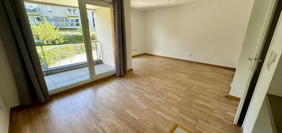 Studio  à vendre, 1 pièce, 33 m², Étage 1/4