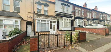 4 bedroom terraced house for sale