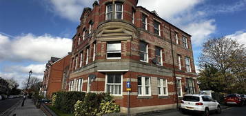 Studio for sale in Derby Range, Heaton Moor, Stockport SK4