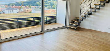 Exklusive 4-Zimmer-Wohnung mit Balkon und Einbauküche in Saal an der Donau