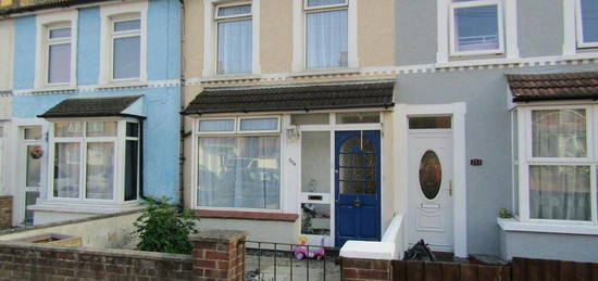 2 bedroom terraced house