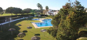 Casa en avenida Octavio Augusto en Novo Sancti Petri - Torre del Puerco, Chiclana de la Frontera