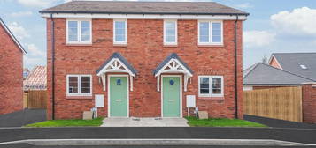 2 bedroom semi-detached house for sale