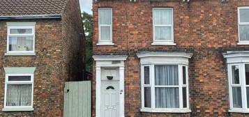 3 bedroom terraced house