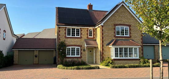 5 bedroom detached house for sale