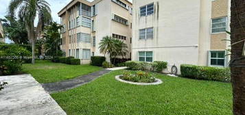 9159 SW 77th Ave #406, Miami, FL 33156