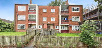 Flat for sale in Hurst Lane, Shard End, Birmingham B34