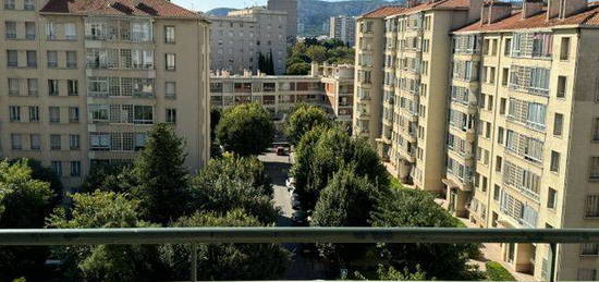 Appartement T3 square Michelet 77m2